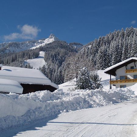 Hotel Pension Talblick In Waengle Bei Reutte Exteriér fotografie