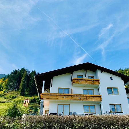 Hotel Pension Talblick In Waengle Bei Reutte Exteriér fotografie