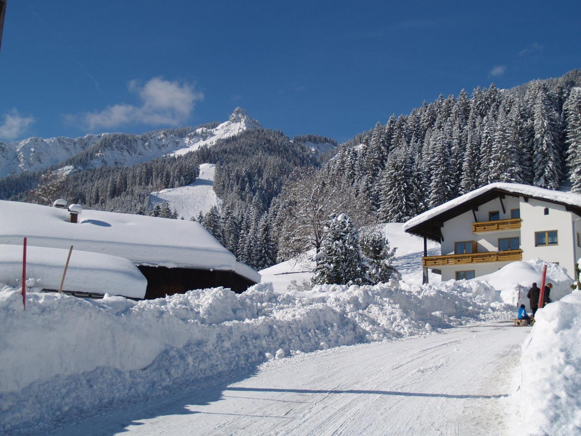 Hotel Pension Talblick In Waengle Bei Reutte Exteriér fotografie