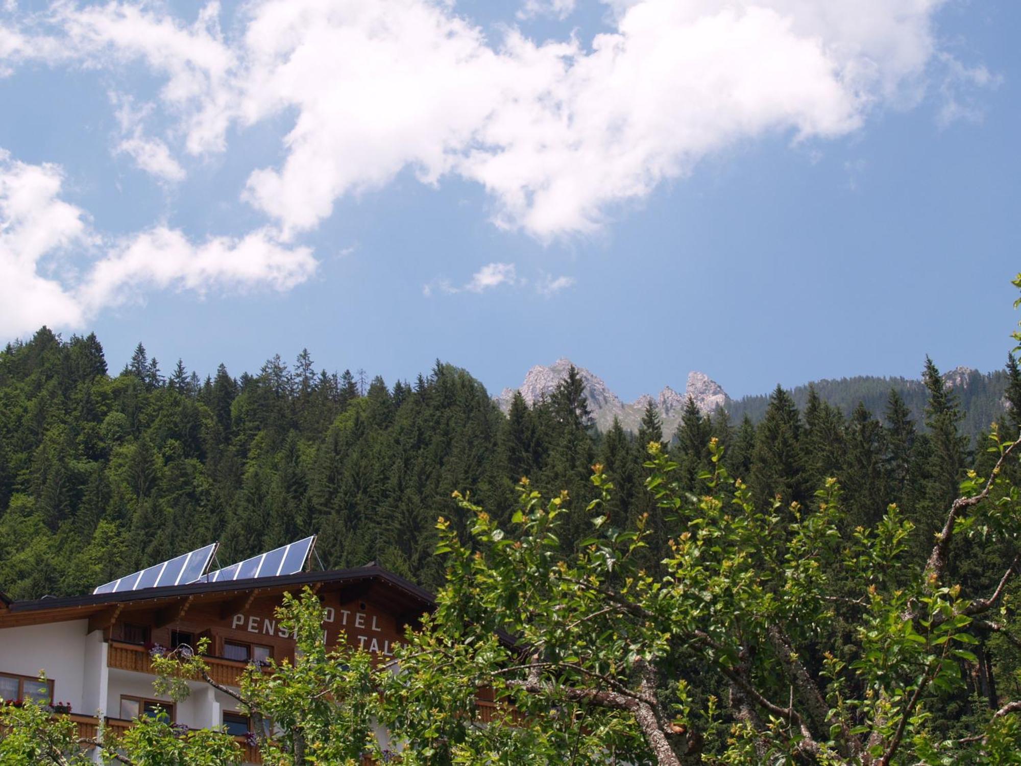 Hotel Pension Talblick In Waengle Bei Reutte Exteriér fotografie